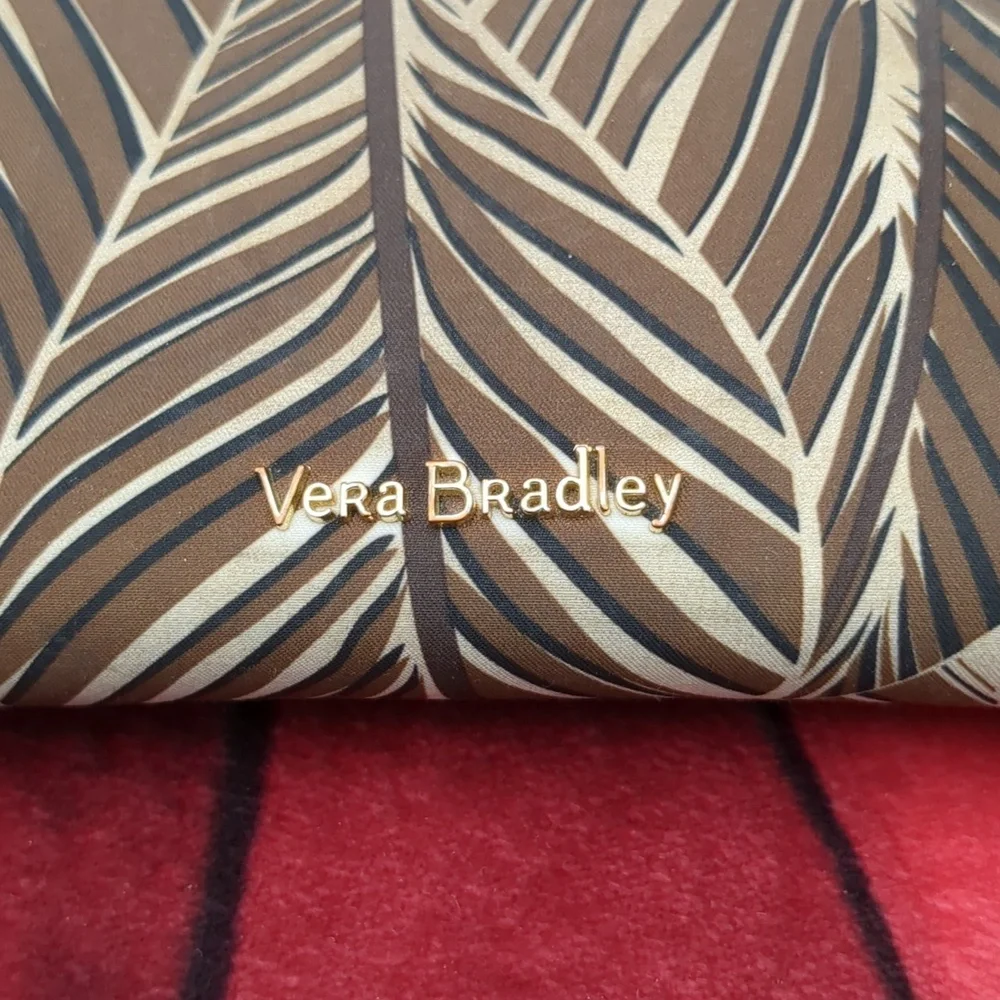 Vera Bradley Georgia banana leaf wallet